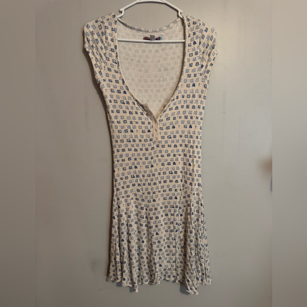 Urban Outfitters shell dress